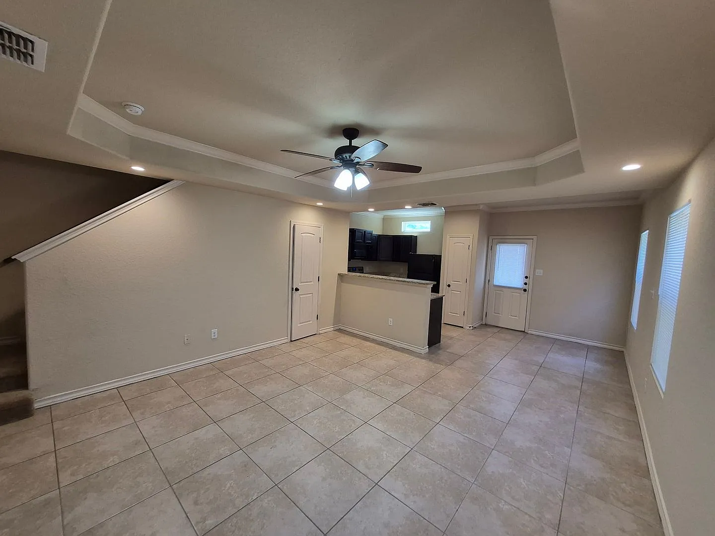 7034 Lakeview Dr. #102, San Antonio, TX. 78244 — Photo 4
