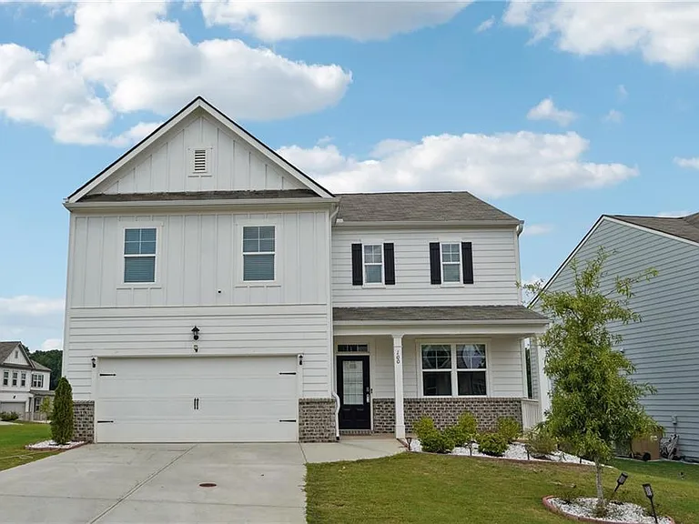 100 Fernbrook Trl — Photo 1