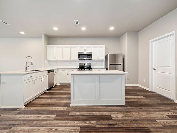 2nd image of 693 Morsani Ave #359A