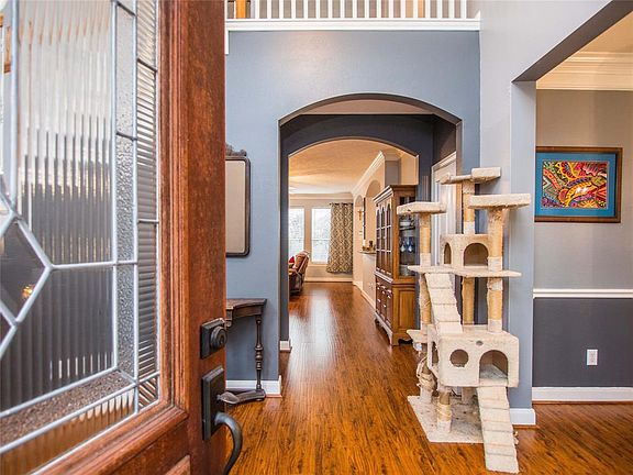 3rd image of 6506 Canyon Estates Ln