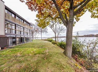 550 Cliffs Dr APT 101C, Ypsilanti, MI 48198