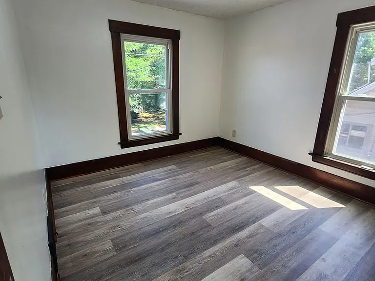 16 Palmetto Ave — Photo 19