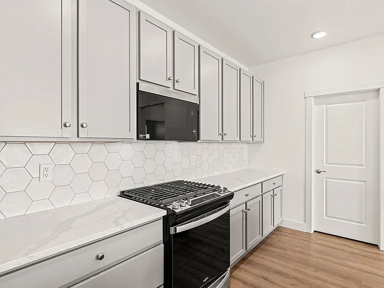 6121 Zebulon Pl — Photo 14
