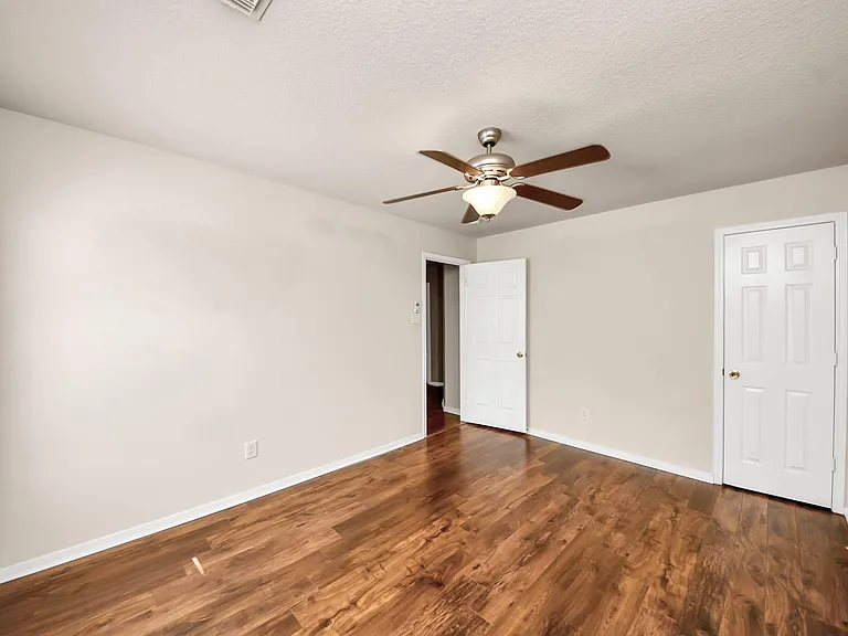 19439 Juniper Vale Cir — Photo 24