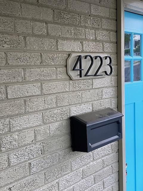 1st image of 4223 Vine St
