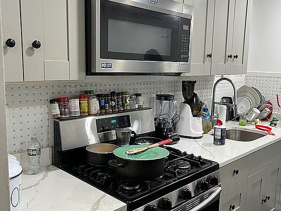 5th image of 148A Mallory Ave