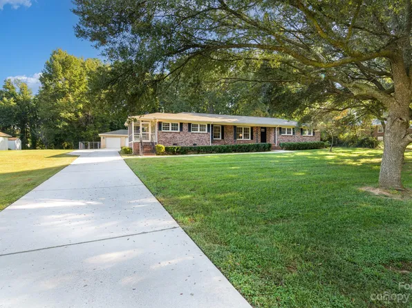 2591 Juniper Ln, Rock Hill, SC 29730