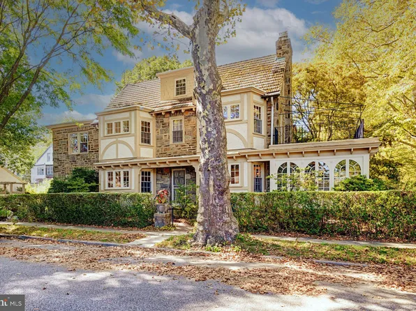 7118 Lincoln Dr, Philadelphia, PA 19119