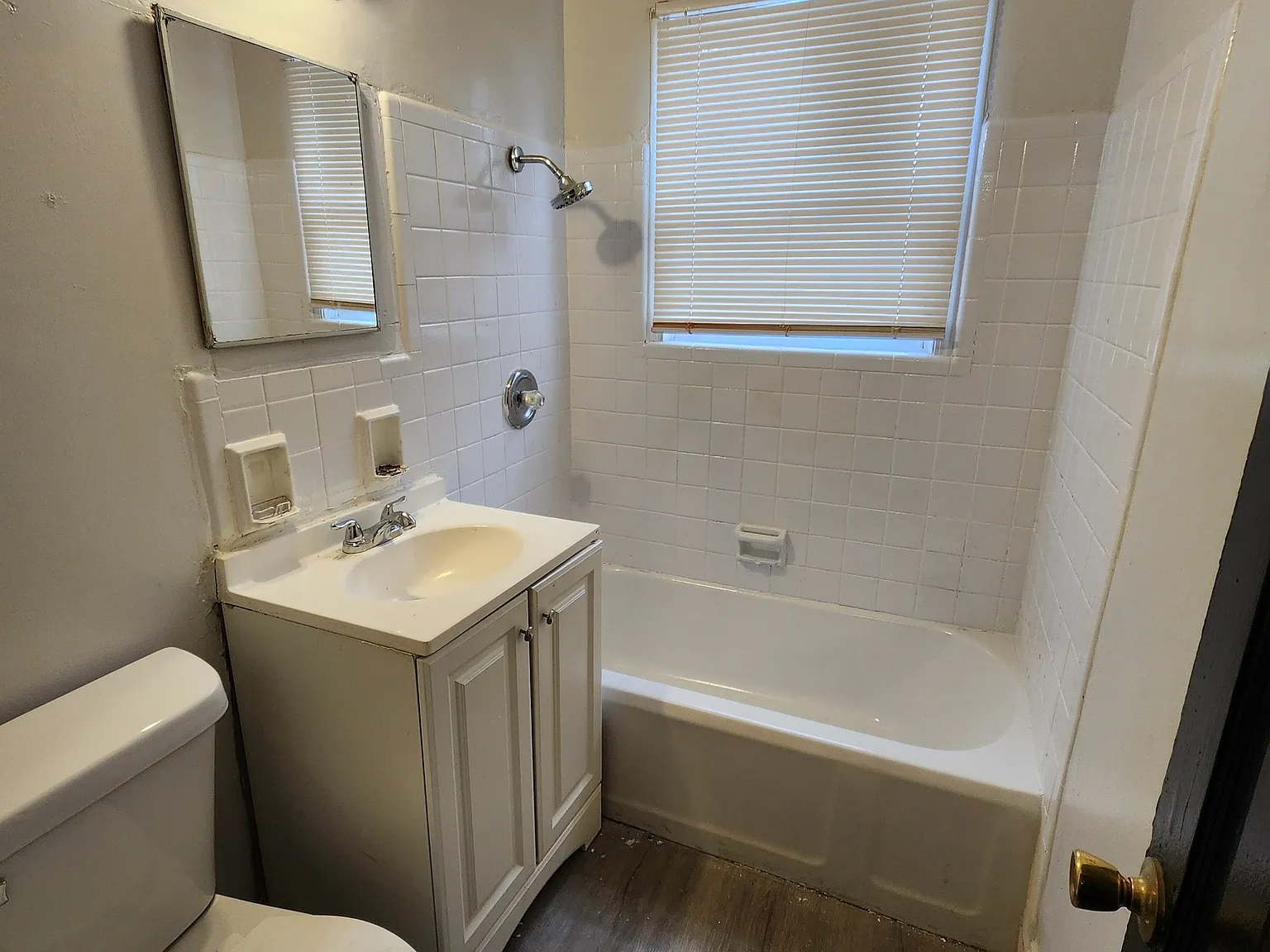 4403 West Capitol Drive; 3975 N 44TH ST — Photo 2