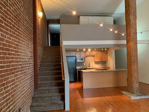 4th image of 400 Spear St APT 113