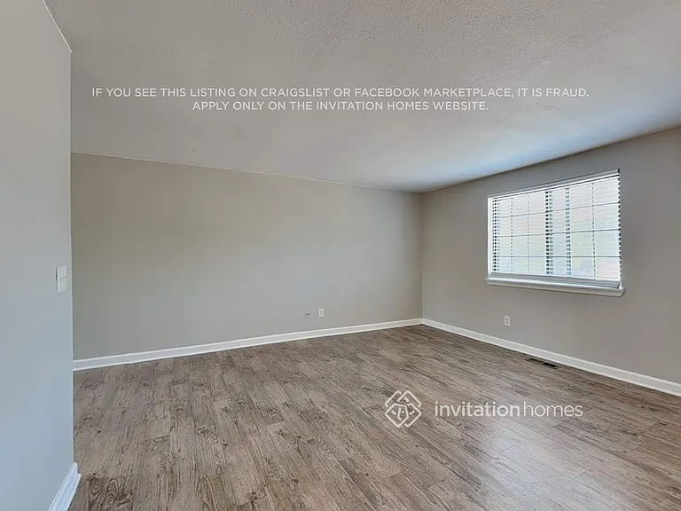 11762 Albion St — Photo 5