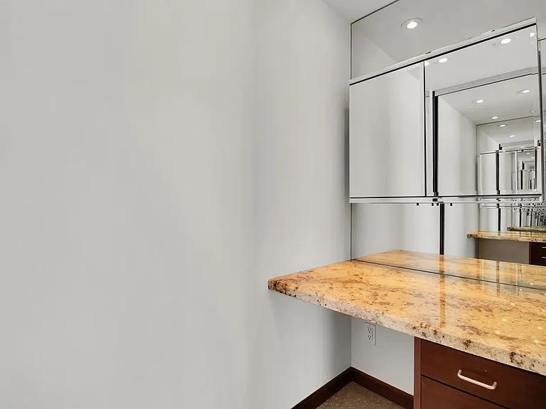 1760 Avenida Del Mundo #406 — Photo 22