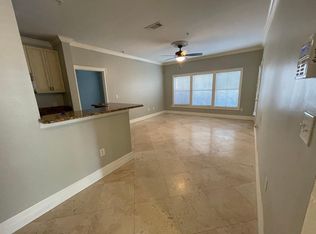 18331 Bridle Club Dr, Tampa, FL 33647
