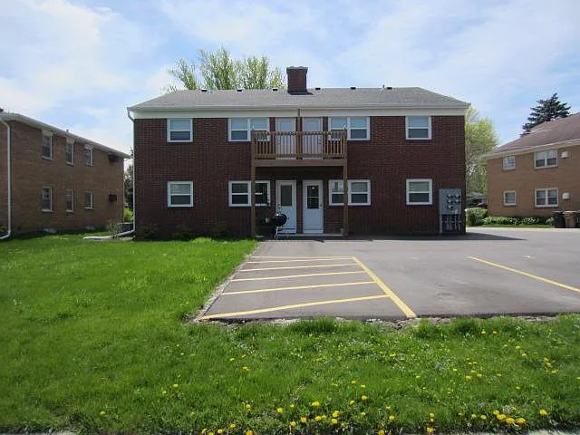 410 Rushmore Ln #1 — Photo 18