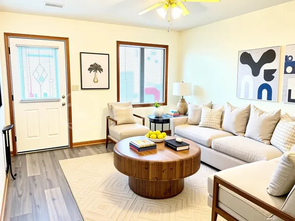 731 W Gaston Dr, Greensburg, IN 47240