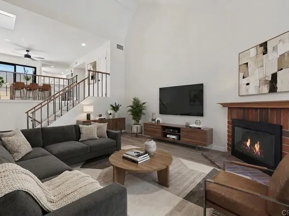 4841 Embassy Cir #27, La Palma, CA 90623
