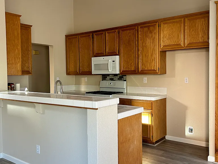 48 Gold Crest Ct — Photo 10