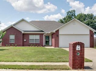 13 Cedarwood Dr, Cabot, AR 72023
