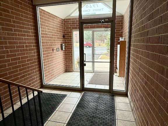 3rd image of 7928 Trinity Cir Unit 2NW