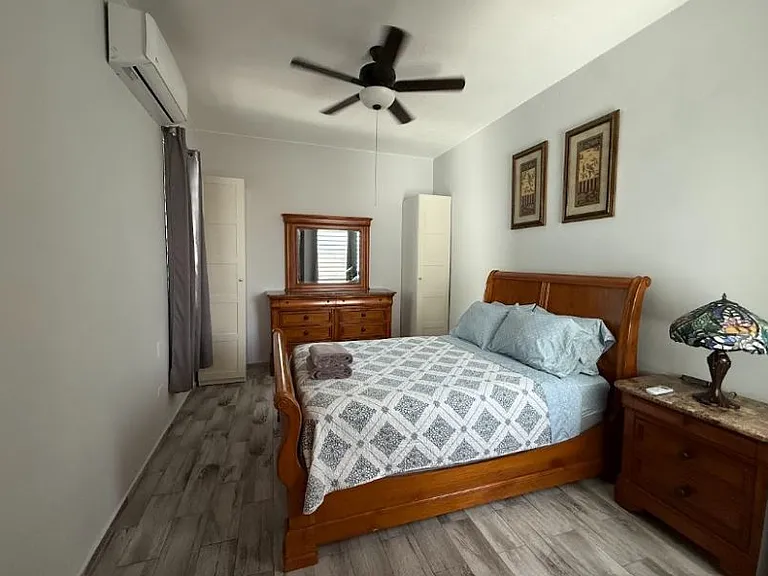 515 Calle Barbe #2A — Photo 8