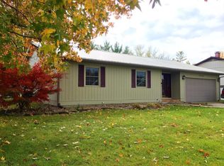 4325 Woodglen Ln, Mount Vernon, IL 62864