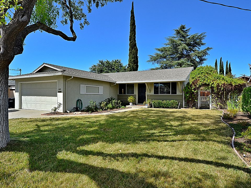 1st image of 682 Los Alamos Ave