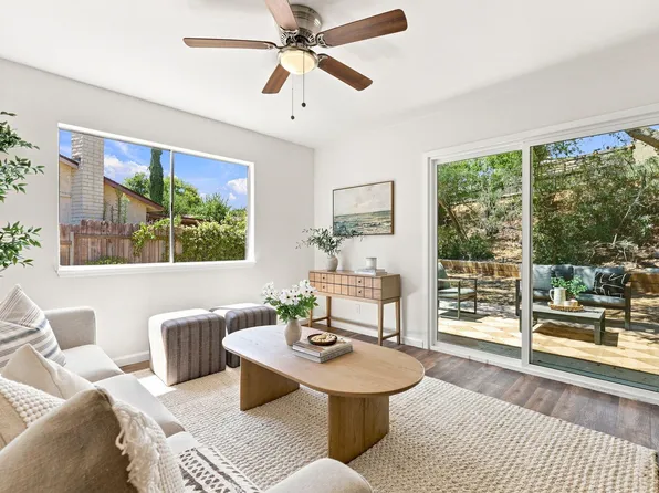 575 E Thomas St, Oak View, CA 93022