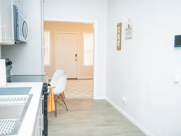 2802 Morales St — Photo 8