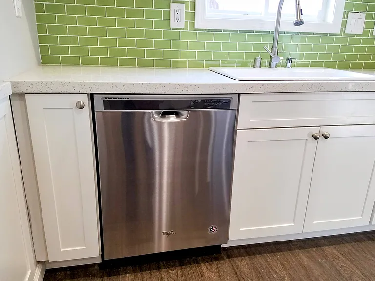 1242 New Hampshire Dr — Photo 14
