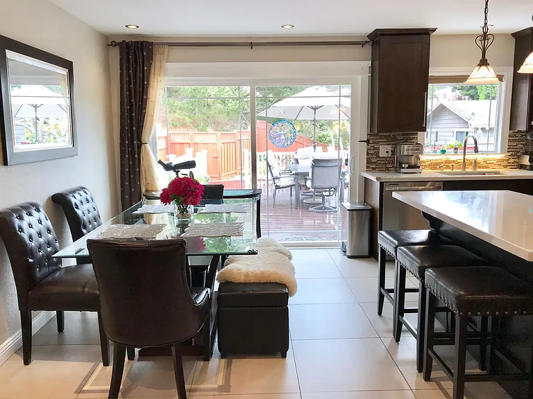 1235 Sheila Ln — Photo 3