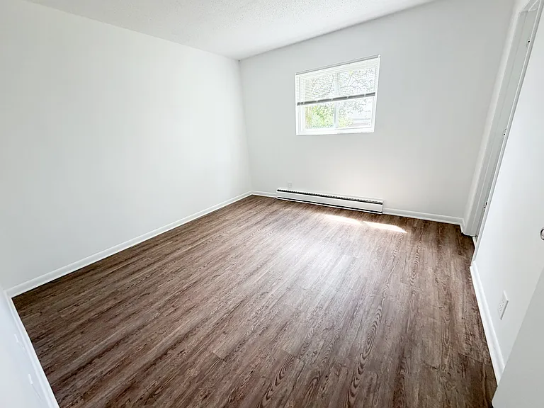 2014 Linden Ave #4 — Photo 3