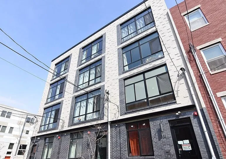 531 N Budd St #3B — Photo 12