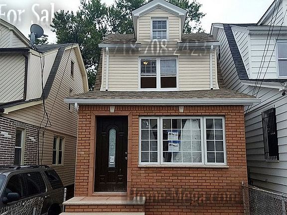 2nd image of 14255 122nd Ave