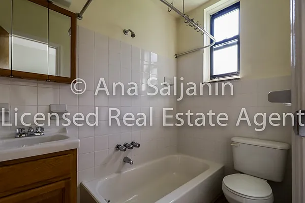 Rented by Citi Zone Realty | media 5