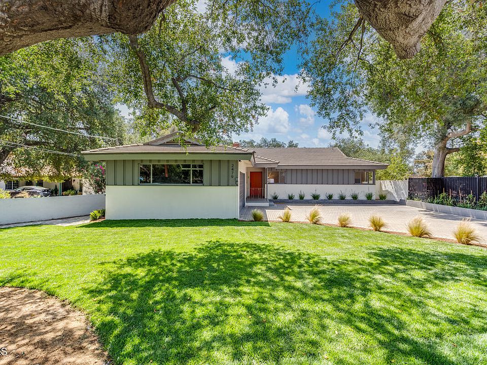 1st image of 2479 Vista Laguna Ter