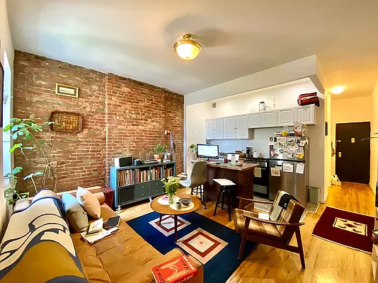 Rented by Corcoran | media 5