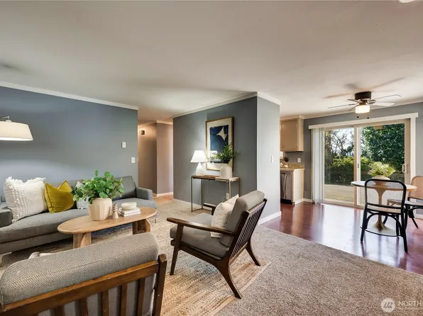 4511 Greenwood Avenue N #1, Seattle, WA 98103