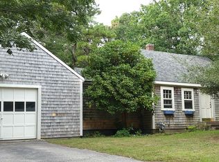 40 Franklin Ave, Hyannis, MA 02601
