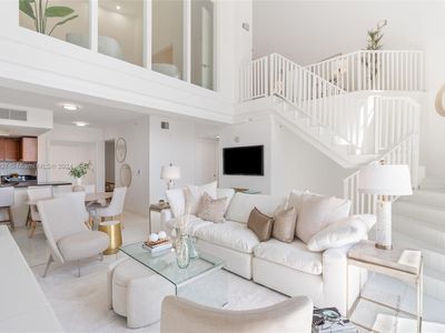 2030 S Douglas Rd APT 815, Coral Gables, FL, 33134
