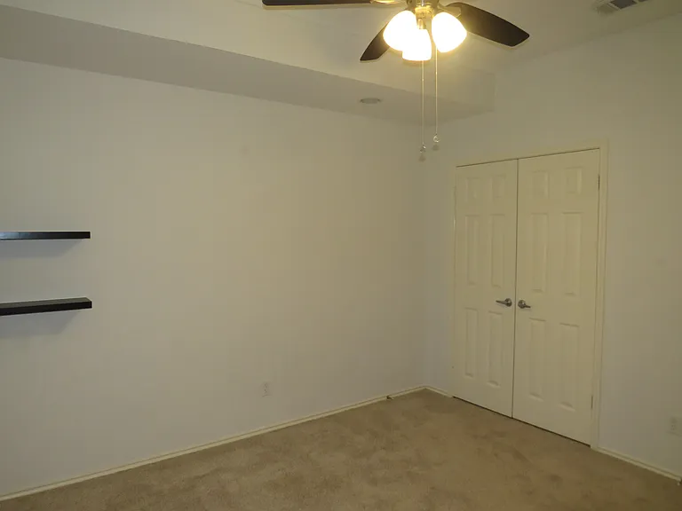 2308 Crestmeadow St — Photo 32