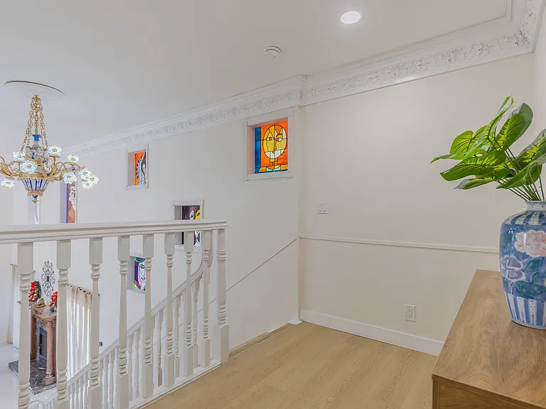 15877 Regalado St — Photo 20