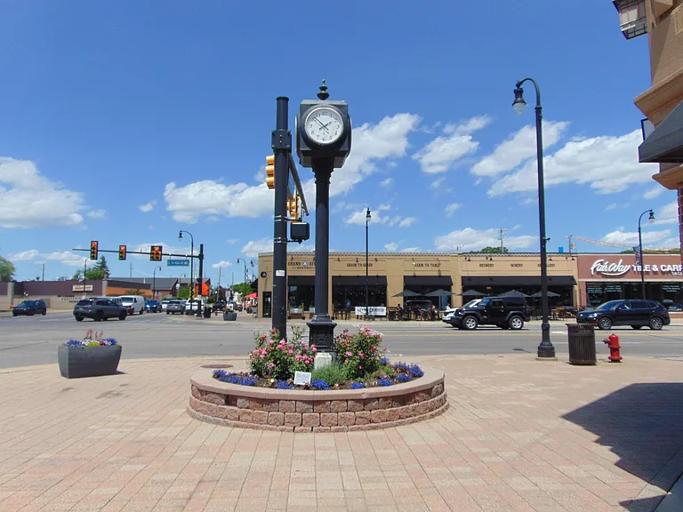 5 S Main St #2 — Photo 2