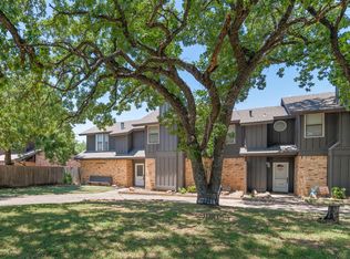 1722 Stonegate Dr, Denton, TX 76205