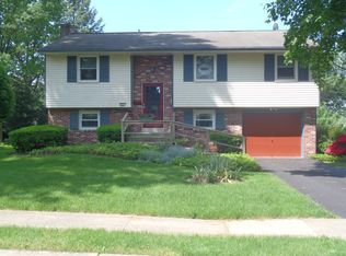 257 N Fulton St, Strasburg, PA 17579
