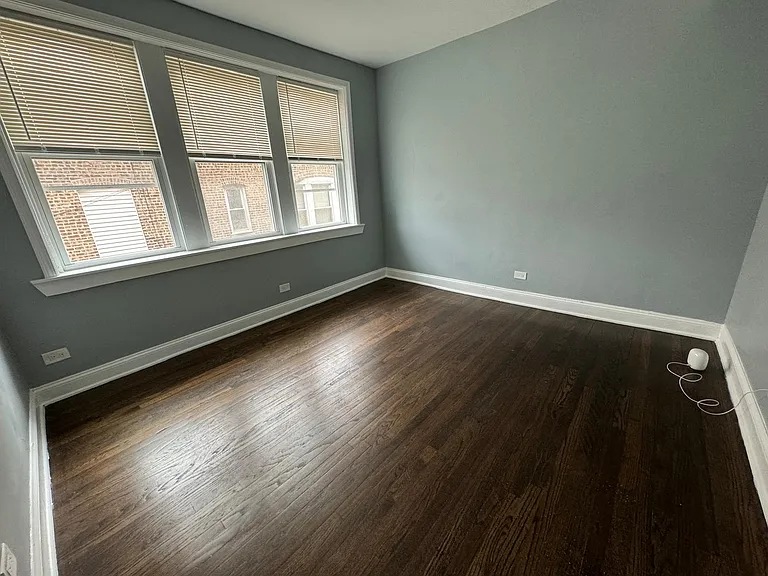 7730 S Lowe Ave #1W — Photo 6