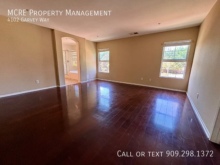 4102 Garvey Way — Photo 28
