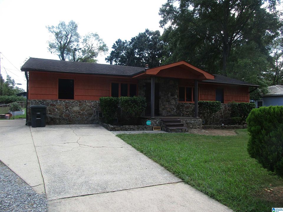 1st image of 3209 Lee Ct SW