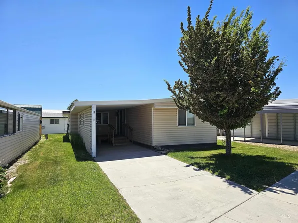 1414 Park Ave Trailer 13, Burley, ID 83318