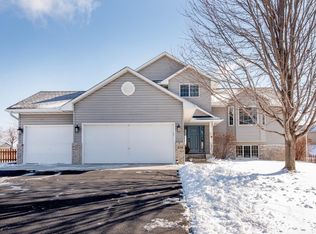 216 Winkler Trl, Cologne, MN 55322