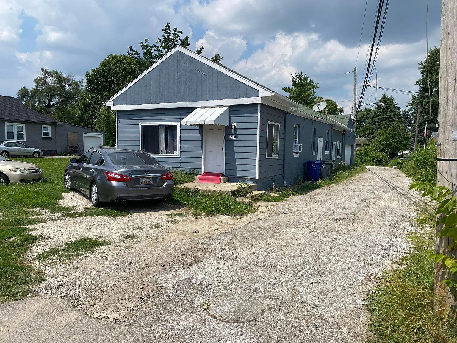 1638 Hopkins Ave photo 1